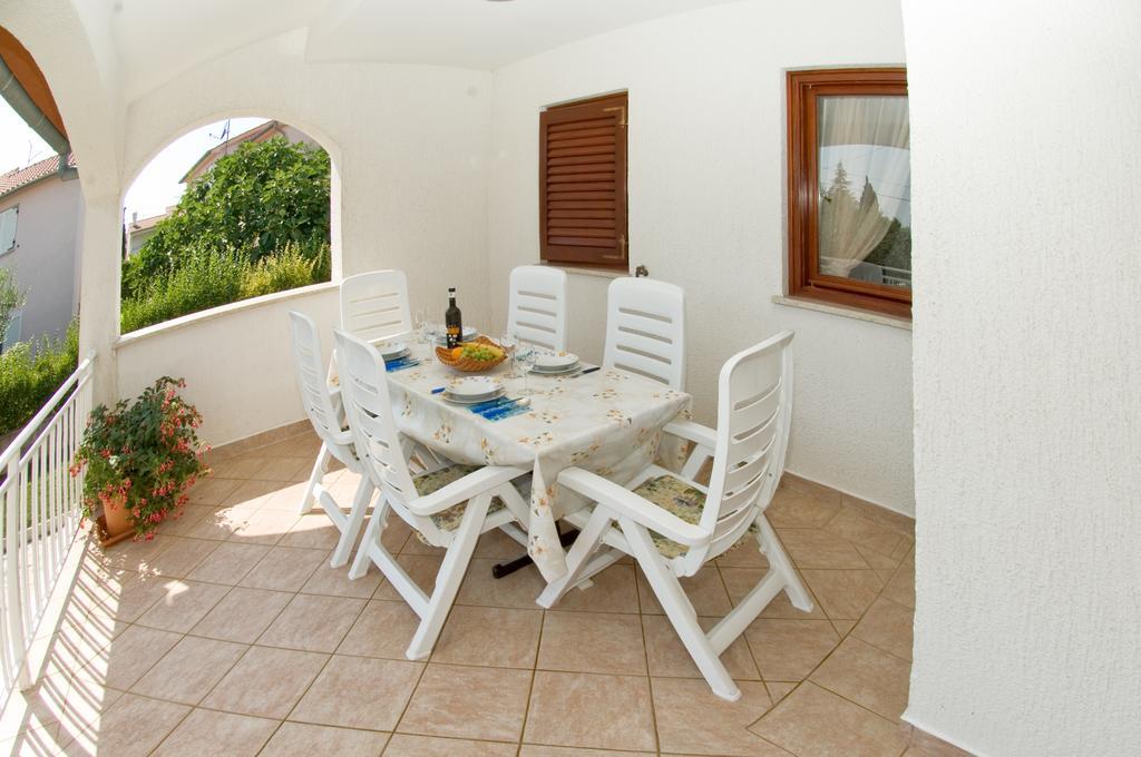 Holiday Home Magnolia Tar-Vabriga ห้อง รูปภาพ